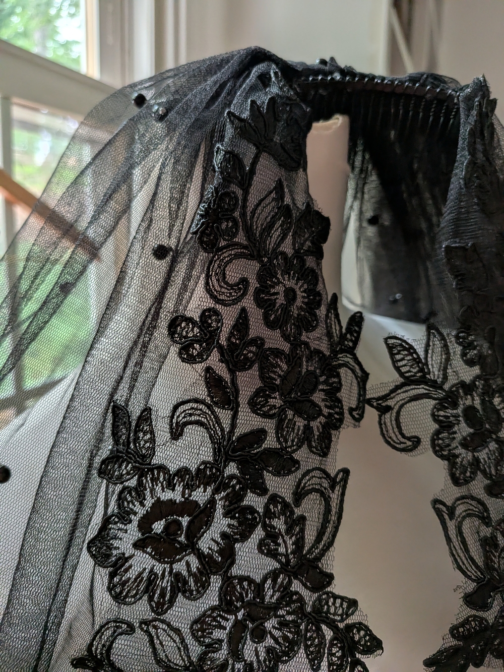 Black Floral Appliqué Veil